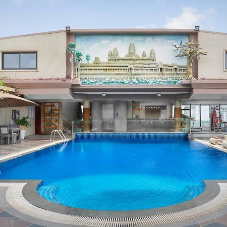 Essence Hotel-Phnompen Kültér fotó