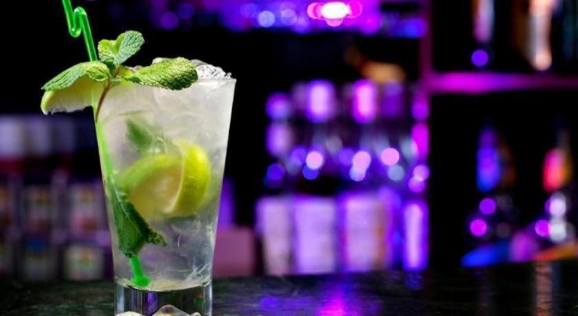 Essence Hotel-Phnompen Kültér fotó