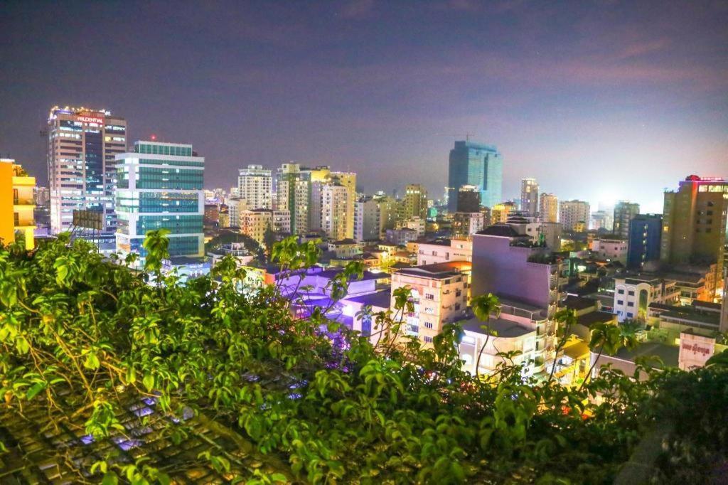 Essence Hotel-Phnompen Kültér fotó