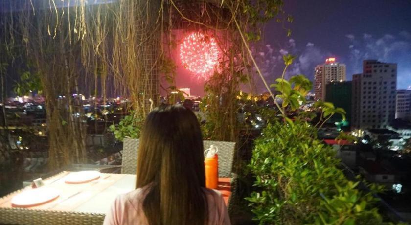 Essence Hotel-Phnompen Kültér fotó